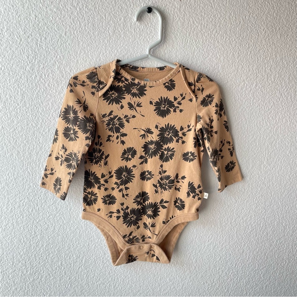 6-12M Fall Neutral Set 100% organic cotton baby gap disney babygirl long sleeve